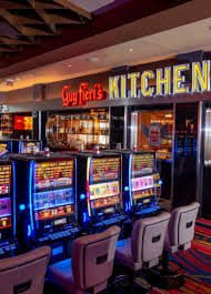 Live roulette wheel spinning at rusuntogel login Gonzo's Quest studio with live broadcast overlay